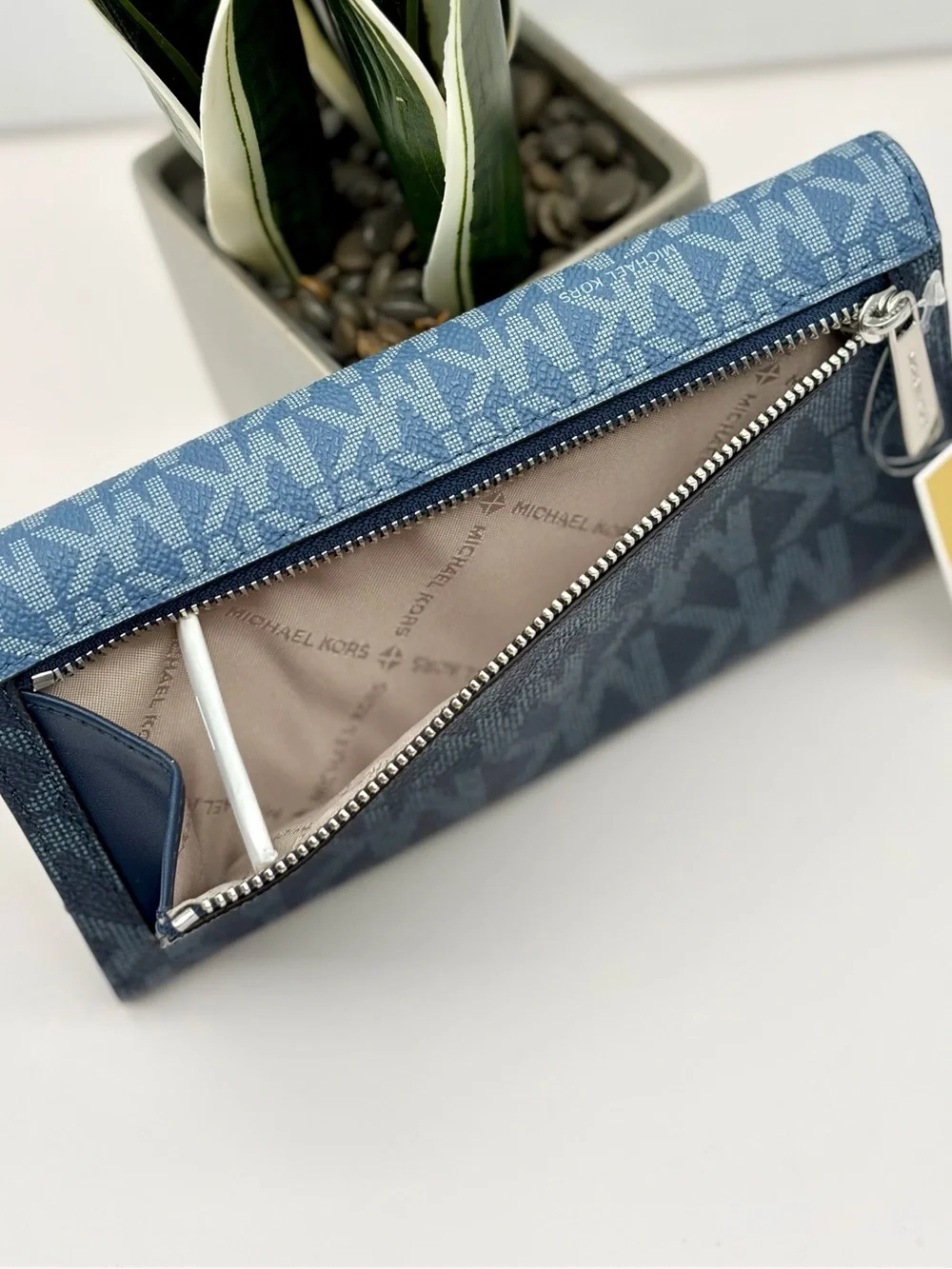 Michael Kors wallet leather